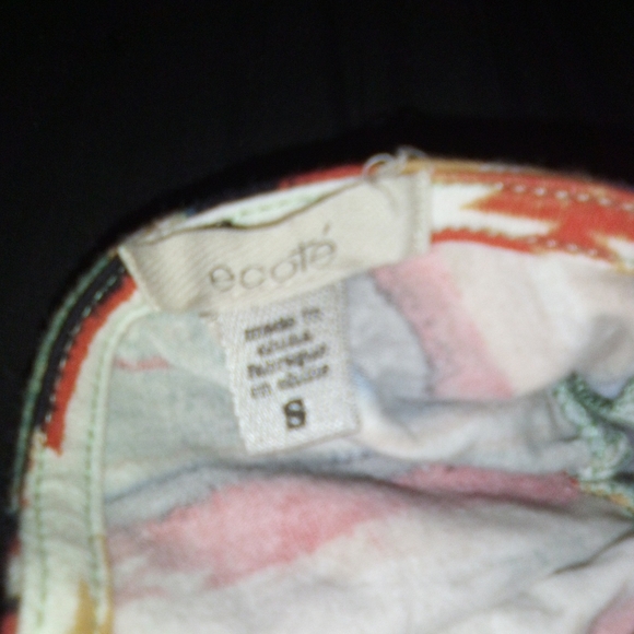 Ecotes cute crop top size 8❤️ - Picture 3 of 4